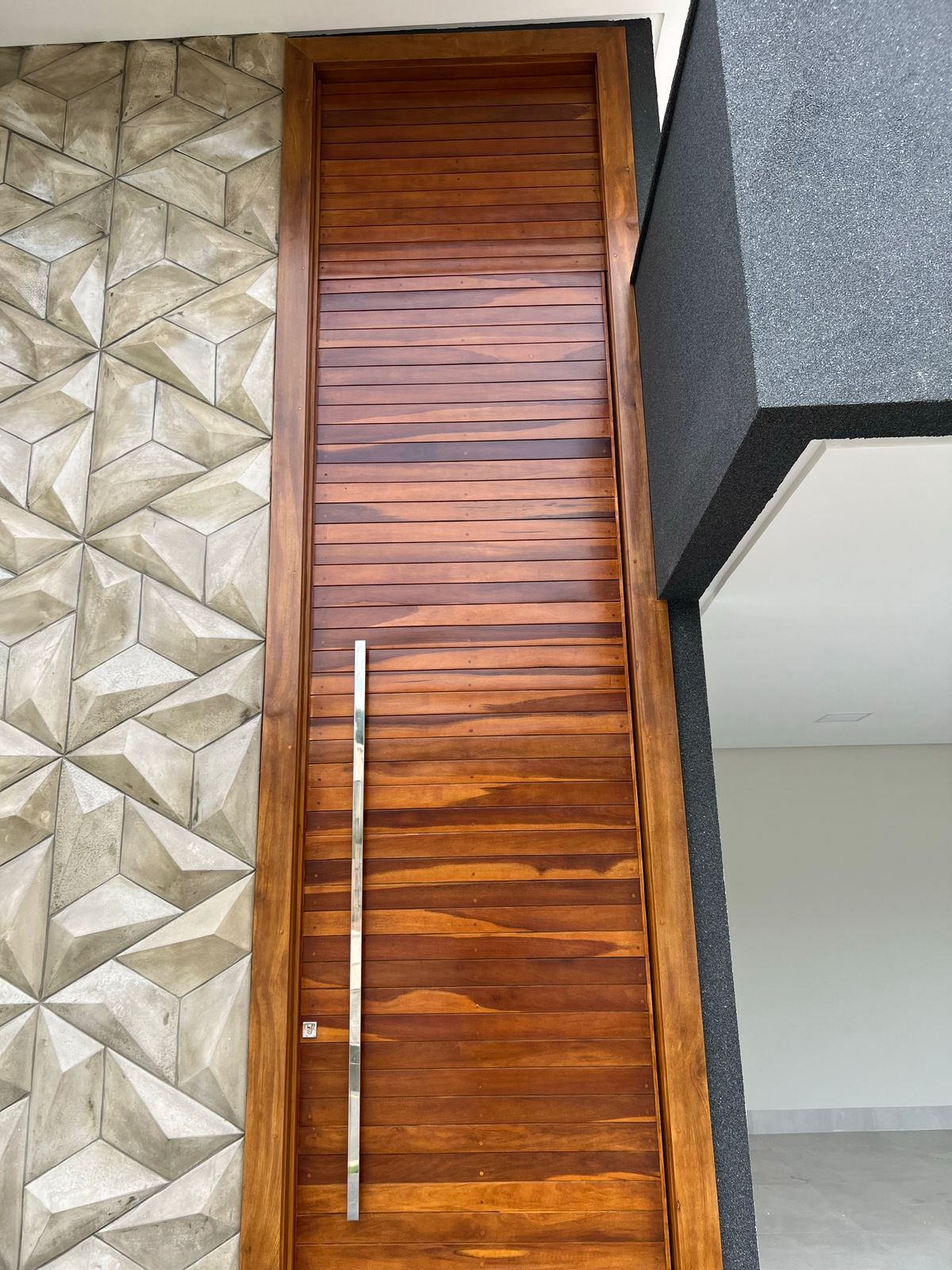 Porta de Madeira sob Medida